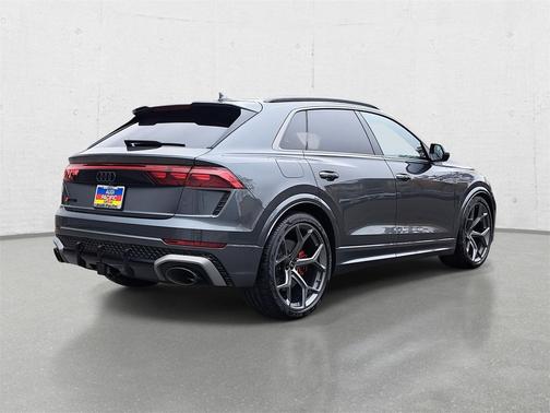 2025 Audi RS Q8 4.0T