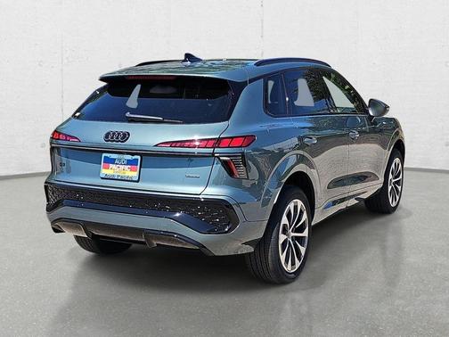 Sage Green Metallic 2026 Audi Q3 TFSI quattro S tronic