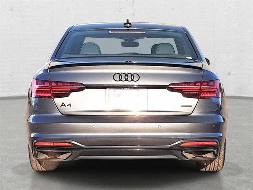 2023 Audi A4 45 S line Premium Plus