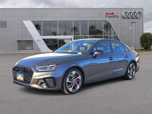2023 Audi A4 45 S line Premium Plus