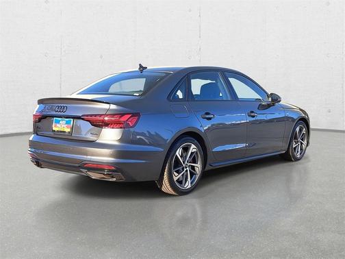 2023 Audi A4 45 S line Premium Plus