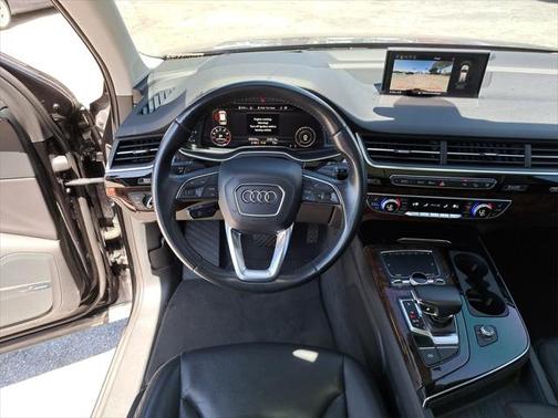 2017 Audi Q7 3.0T Prestige