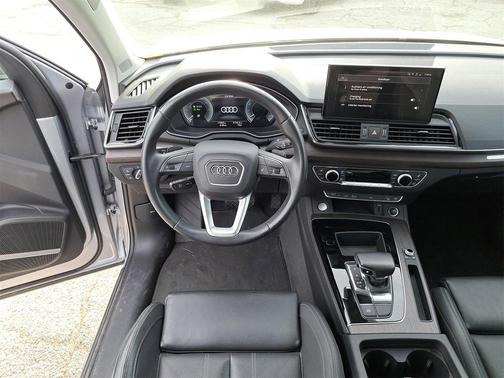 2023 Audi Q5 e 55 S line Premium Plus