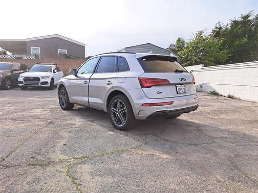 2023 Audi Q5 e 55 S line Premium Plus