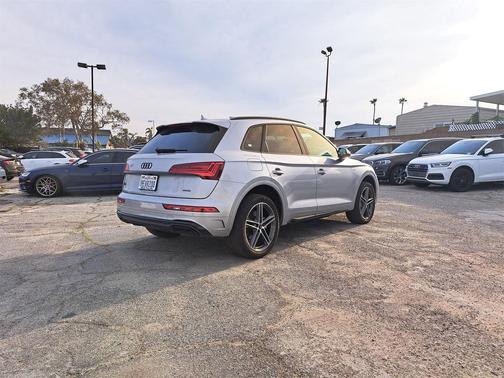 2023 Audi Q5 e 55 S line Premium Plus