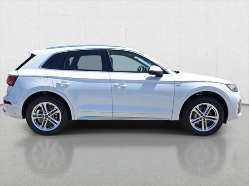 2025 Audi Q5 55 S line Premium Plus