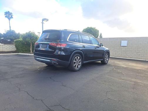 2023 Mercedes-Benz GLS 450 4MATIC