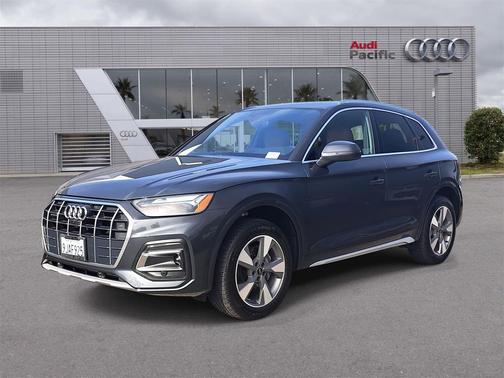 2023 Audi Q5 40 Premium Plus