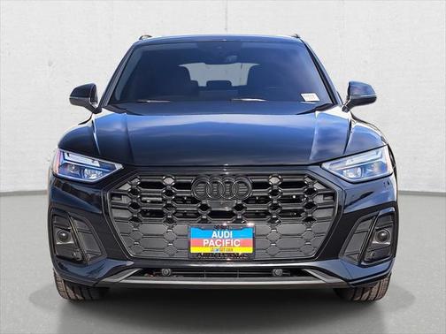 2022 Audi Q5 45 S line Premium Plus