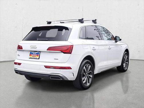 2022 Audi Q5 45 S line Premium Plus