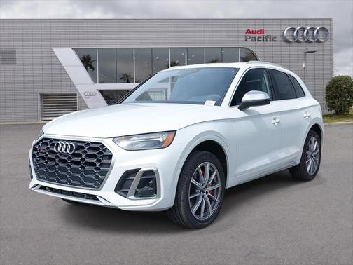 2025 Audi SQ5 3.0T Premium Plus