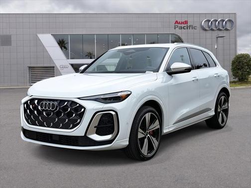 2025 Audi SQ5 3.0T Premium Plus