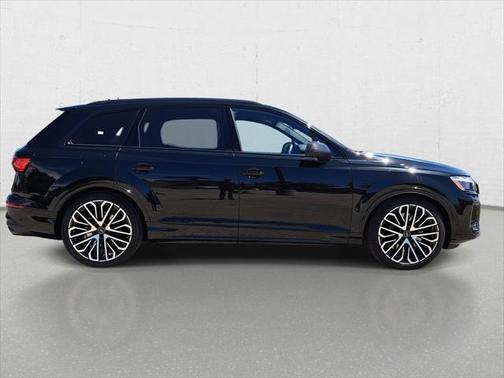 2025 Audi SQ7 4.0T Prestige