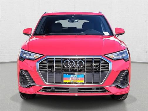 2022 Audi Q3 45 S line Premium