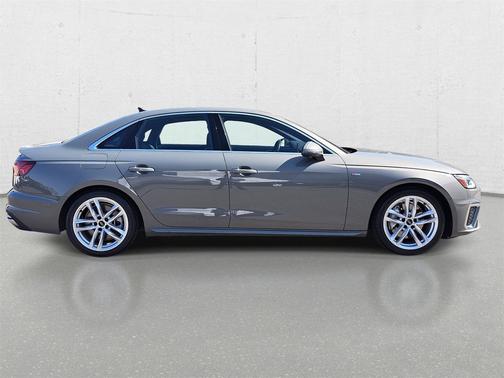 2023 Audi A4 45 S line Premium Plus