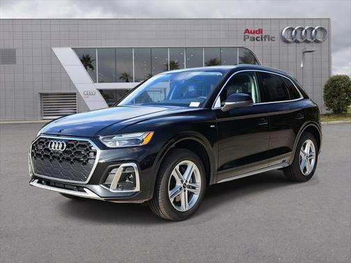 2025 Audi Q5 55 S line Premium Plus