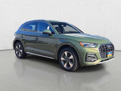 2022 Audi Q5 40 Premium Plus