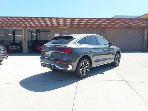 2025 Audi Q5 45 S line Premium