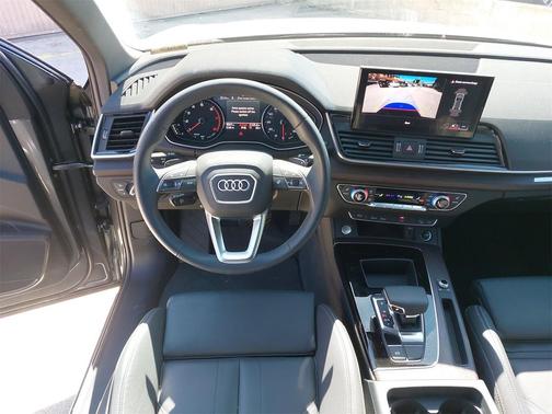 2025 Audi Q5 45 S line Premium