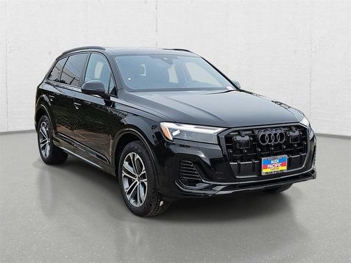 2026 Audi Q7 45 Premium