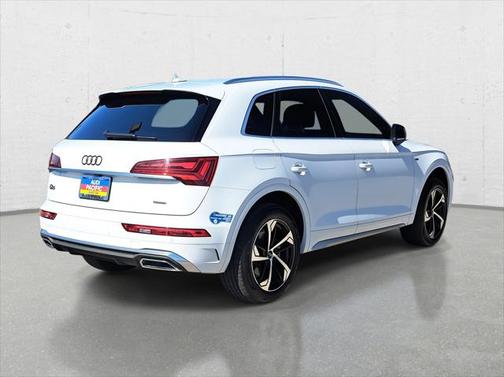 2022 Audi Q5 e 55 S line Premium Plus
