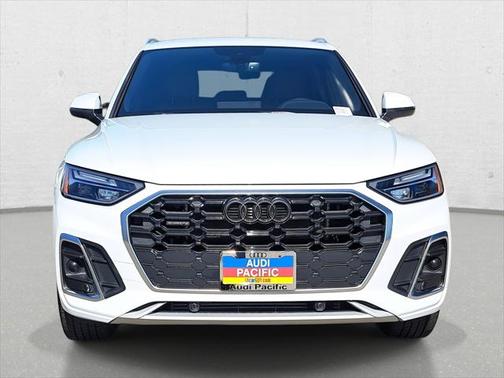 2022 Audi Q5 e 55 S line Premium Plus
