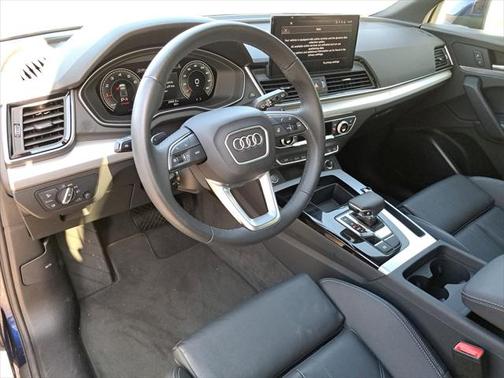 2025 Audi Q5 45 S line Premium