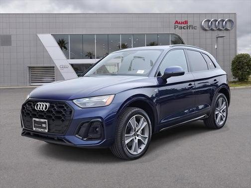 2025 Audi Q5 45 S line Premium
