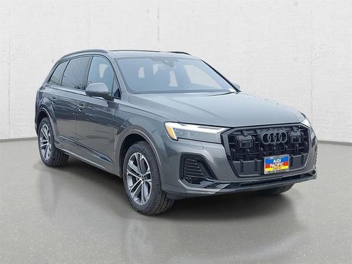 2026 Audi Q7 45 Premium