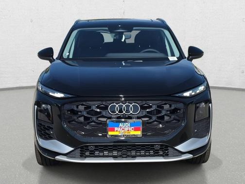 2026 Audi Q3 S line