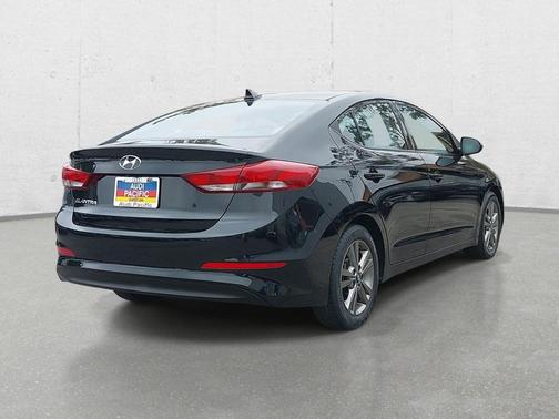 Phantom Black 2018 Hyundai ELANTRA SEL