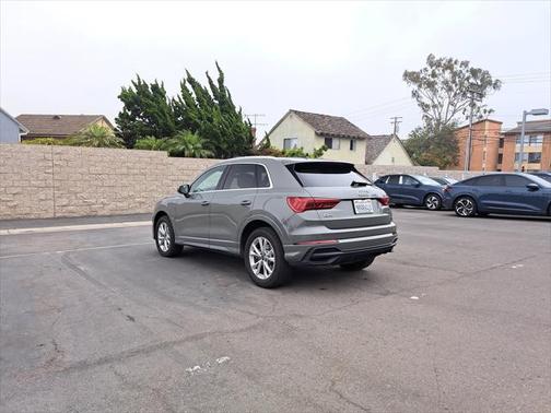 2024 Audi Q3 45 S line Premium Plus