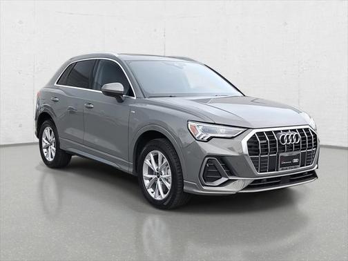 2024 Audi Q3 45 S line Premium Plus