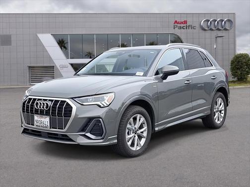 2024 Audi Q3 45 S line Premium Plus
