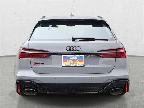 2025 Audi RS 6 Avant 4.0T