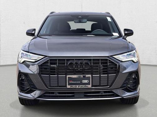 2025 Audi Q3 45 S line Premium Plus