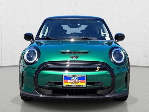 British Racing Green IV Metallic 2024 MINI Hardtop Cooper S