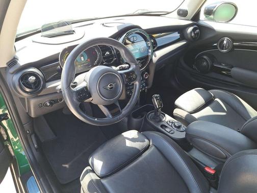 British Racing Green IV Metallic 2024 MINI Hardtop Cooper S