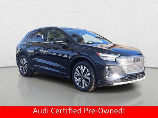 Mythos Black Metallic 2023 Audi Q4 e-tron Premium Plus 40 RWD