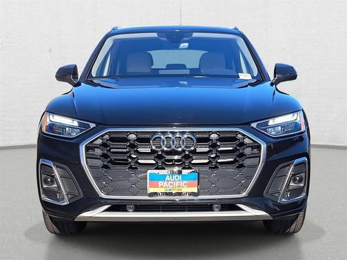 2023 Audi Q5 45 S line Premium