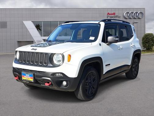2017 Jeep Renegade Trailhawk