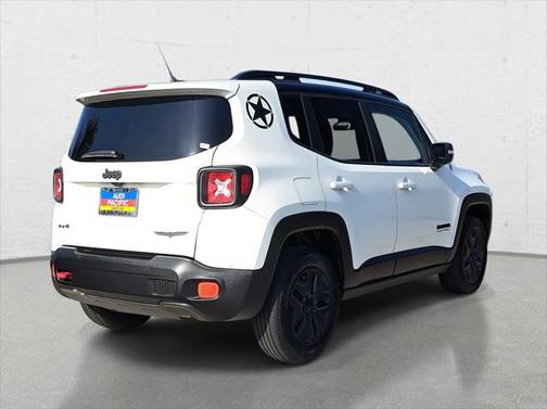 2017 Jeep Renegade Trailhawk