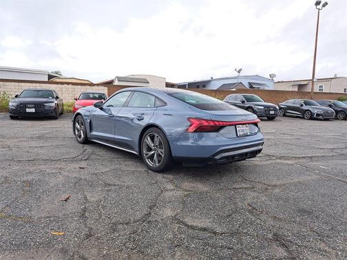 2023 Audi e-tron GT Premium Plus quattro