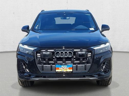 2026 Audi Q7 55 Premium Plus