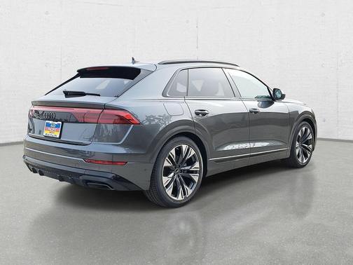 2026 Audi Q8 55 Premium Plus