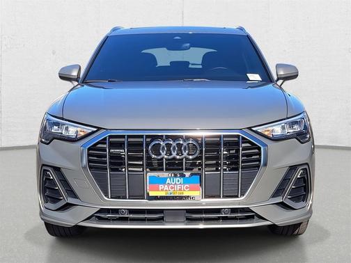 2022 Audi Q3 45 S line Premium