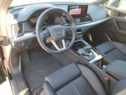 2025 Audi Q5 45 S line Premium