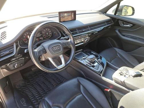 2017 Audi Q7 3.0T Premium