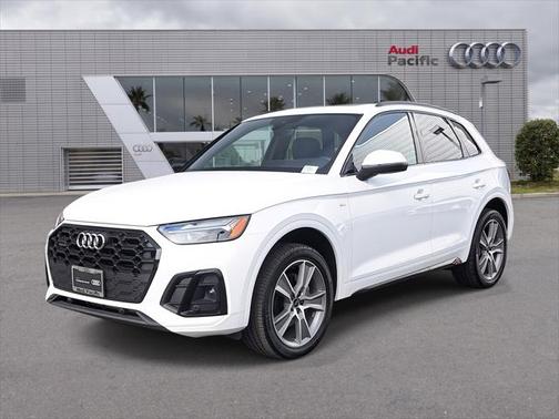 2025 Audi Q5 45 S line Premium