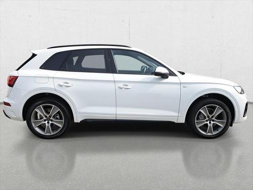 2025 Audi Q5 45 S line Premium